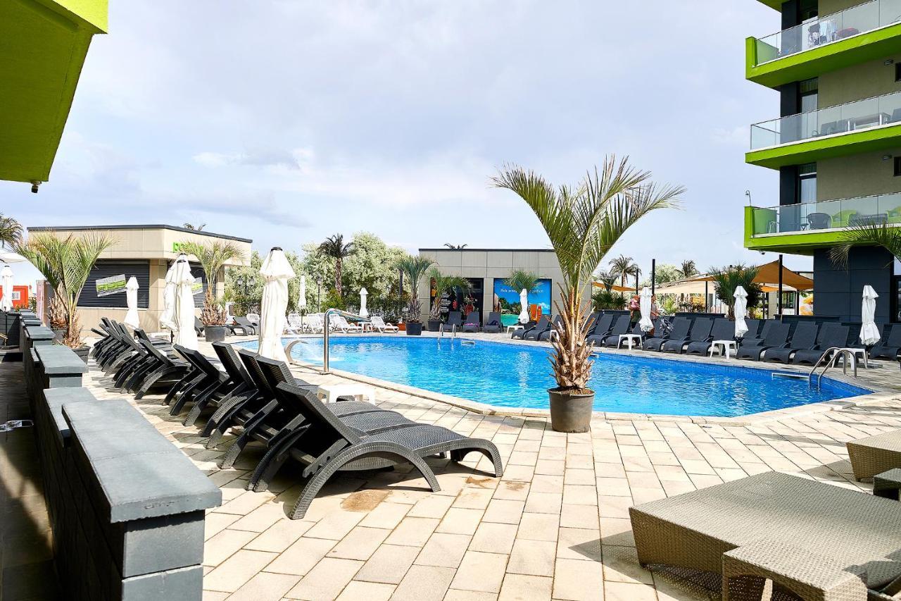 Rubic Apartment Spa N Pool Beach Resort 那沃达利 外观 照片